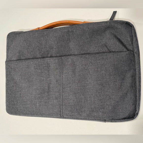 EUC HP 15” Laptop Sleeve - Picture 2 of 4